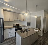 1 Bed+Den 1 Bath Condo Unit