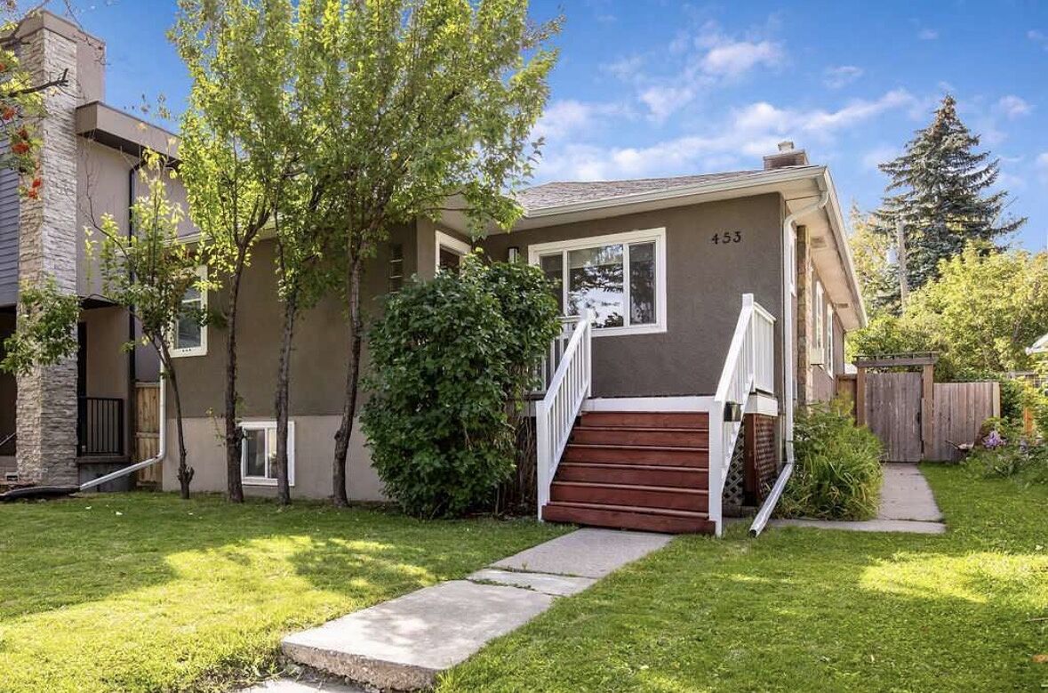 Calgary 2 bedrooms Basement for rent. Property photo: 740512-1