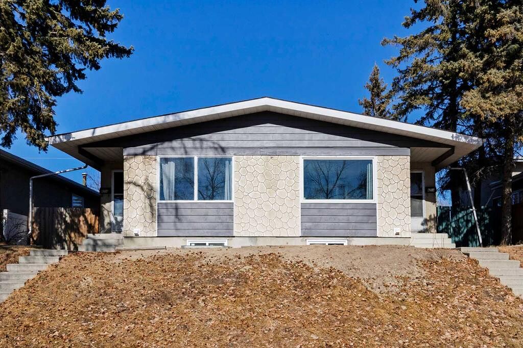 Calgary 2 bedrooms Basement for rent. Property photo: 740548-1