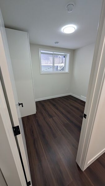 Calgary 2 bedrooms Basement for rent. Property photo: 740551-3