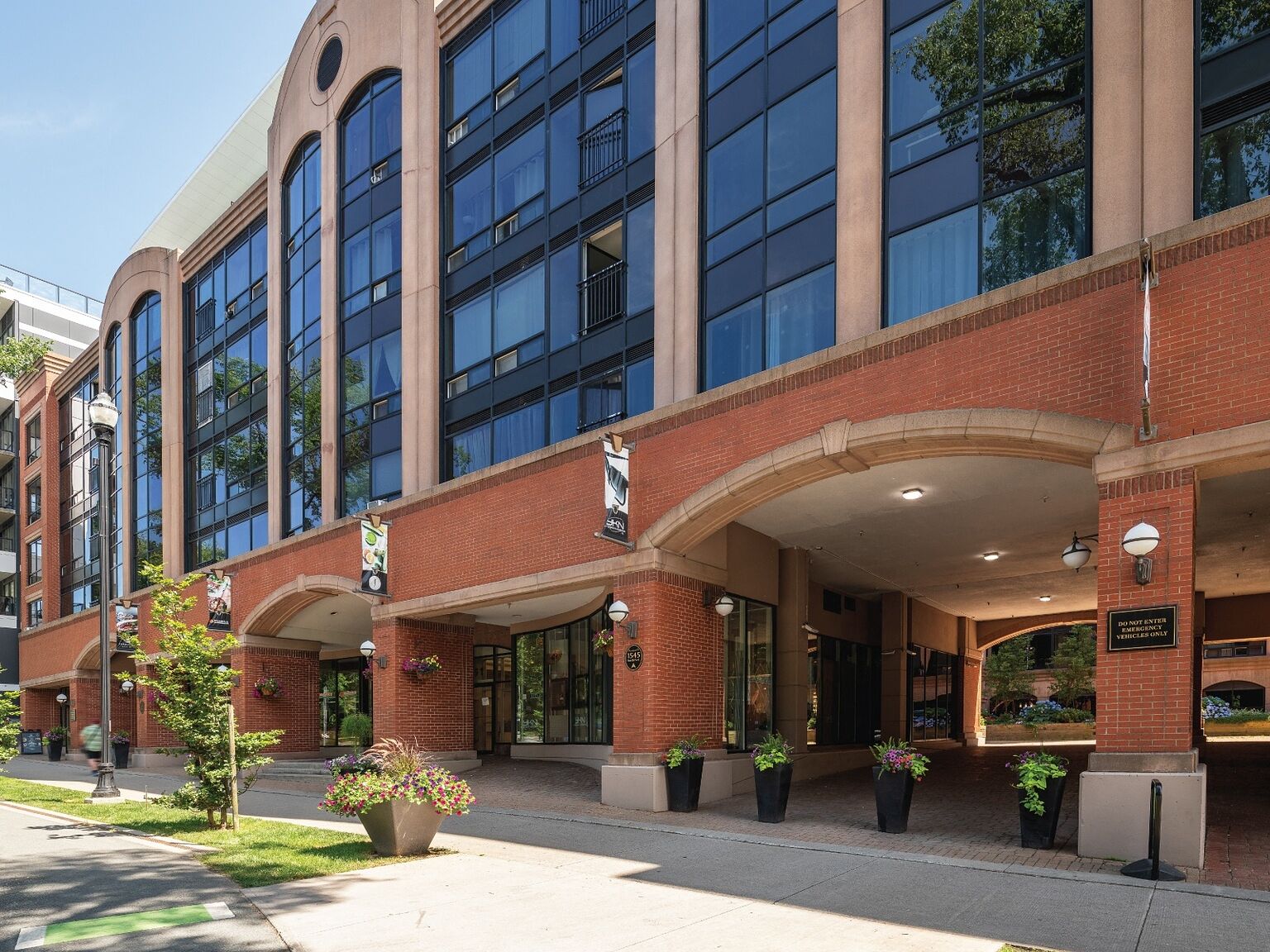 Halifax 2 bedrooms Apartment for rent. Property photo: 740675-1