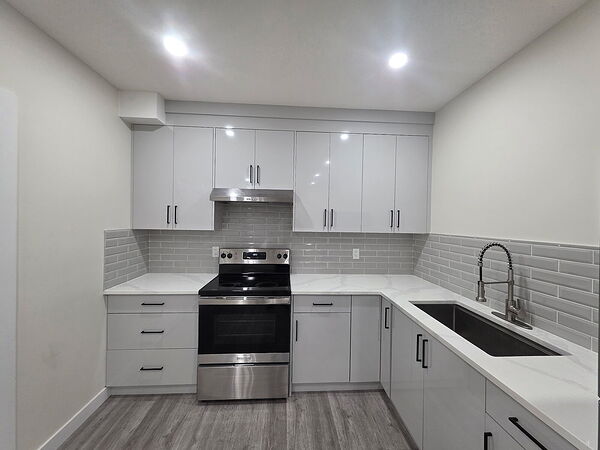 Calgary 1 bedroom Basement for rent. Property photo: 740798-2