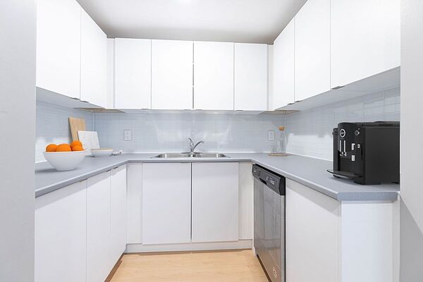 Waterloo 2 bedrooms Apartment for rent. Property photo: 740887-3