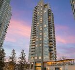 Gorgeous two-bedroom, two-bath apartment with stunning golf course views