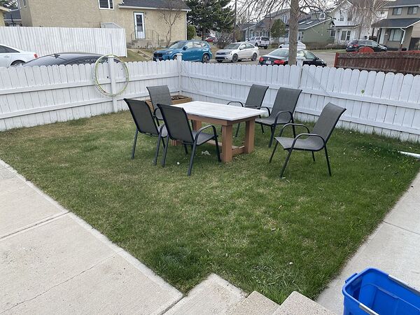 Calgary 5 bedrooms House for rent. Property photo: 741053-2
