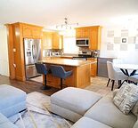Beautiful 3 Bedroom in Thorncliffe