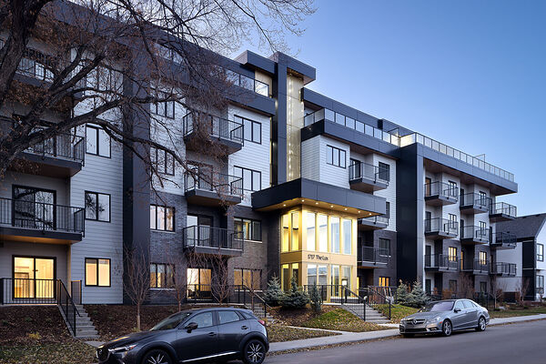 Calgary 2 bedrooms Condo Unit for rent. Property photo: 741391-2