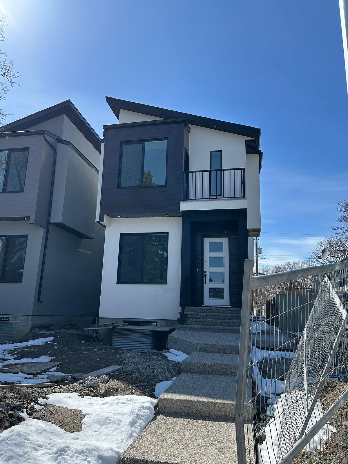 Calgary 2 bedrooms Basement for rent. Property photo: 741407-1