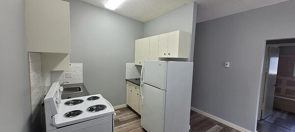 Calgary 2 bedrooms Condo Unit for rent. Property photo: 741478-3