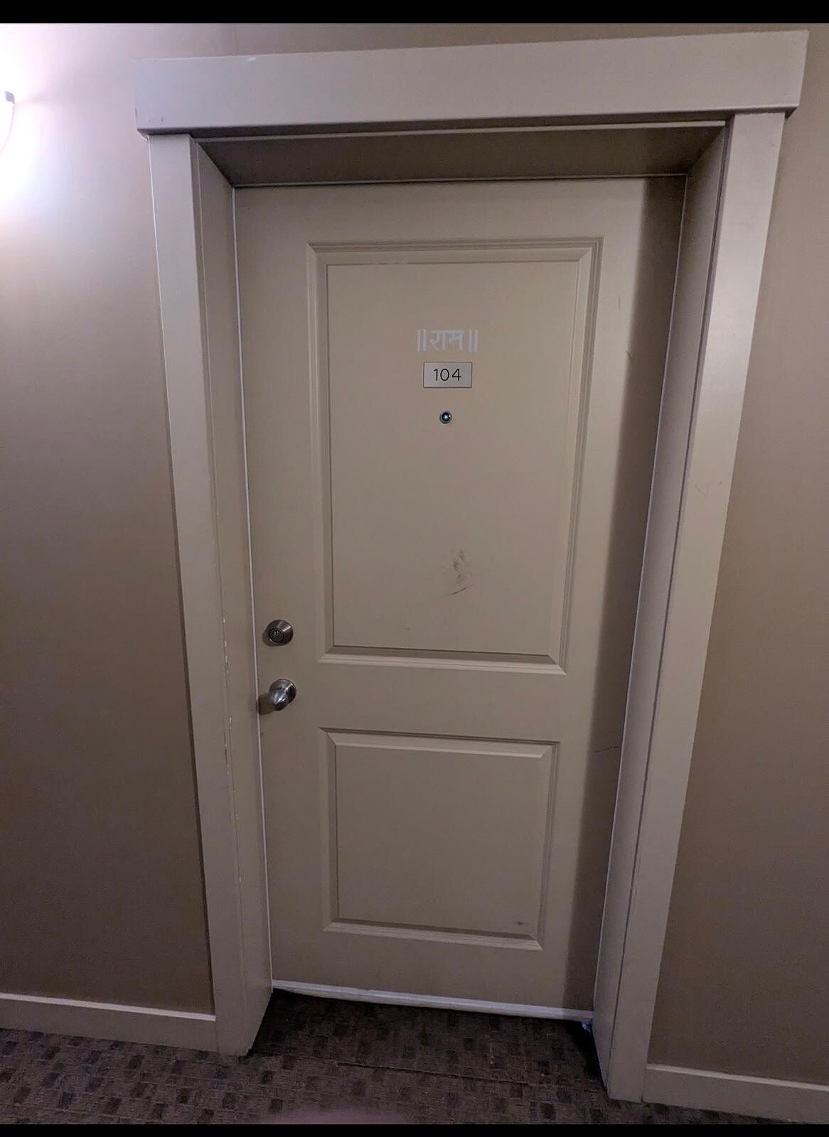 Calgary 2 + Den bedrooms Condo Unit for rent. Property photo: 741651-1