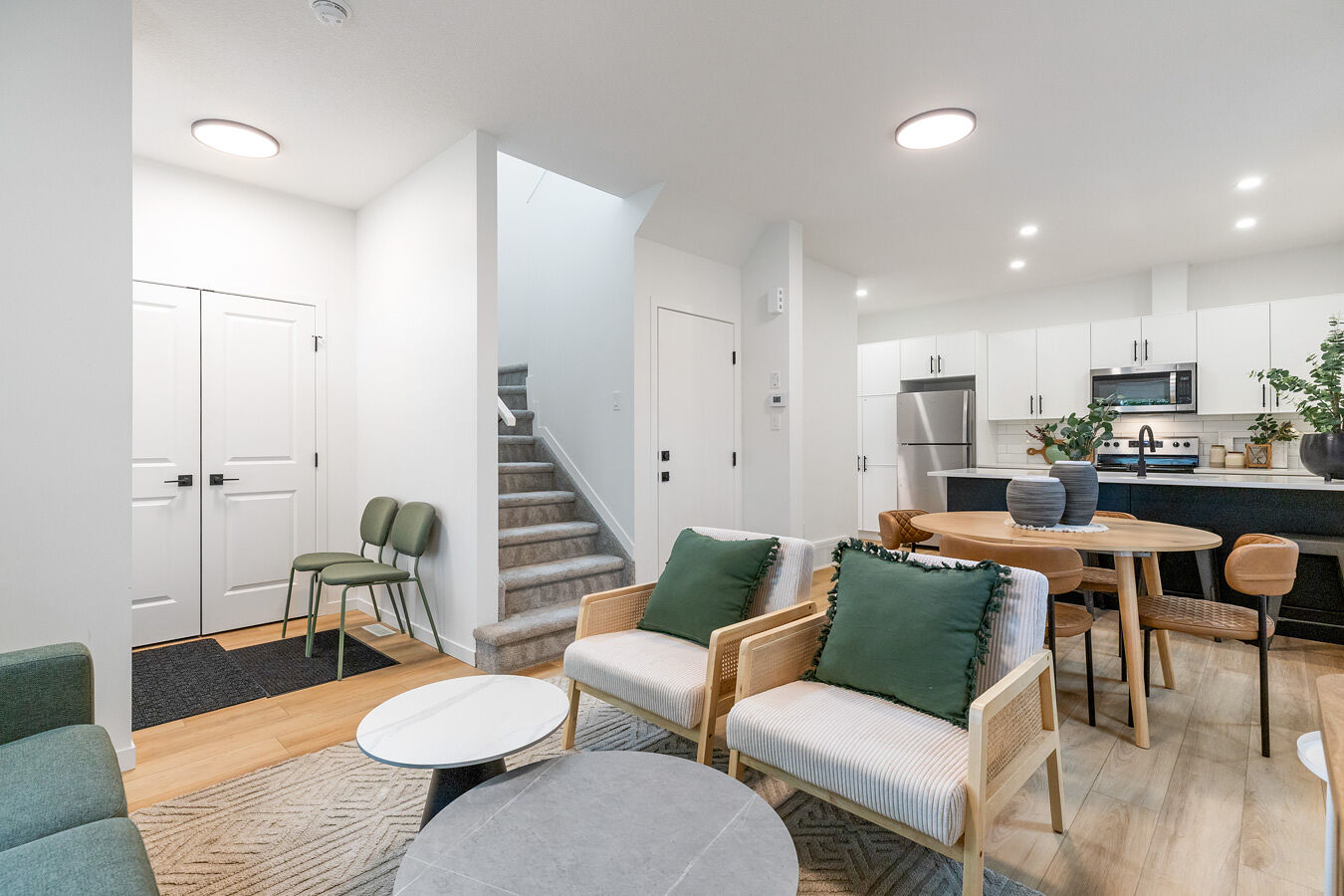 Edmonton 1 bedroom Townhouse for rent. Property photo: 741705-1