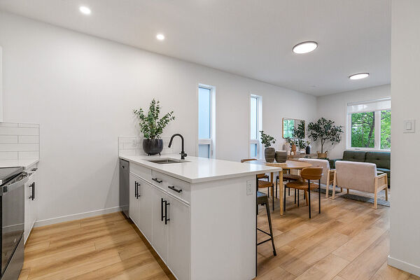 Edmonton 1 bedroom Townhouse for rent. Property photo: 741705-2