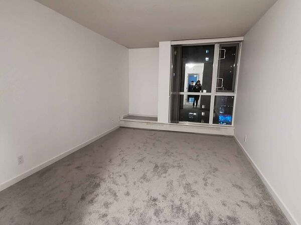 Calgary 1 bedroom Condo Unit for rent. Property photo: 741862-3