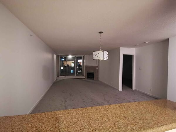 Calgary 1 bedroom Condo Unit for rent. Property photo: 741862-2