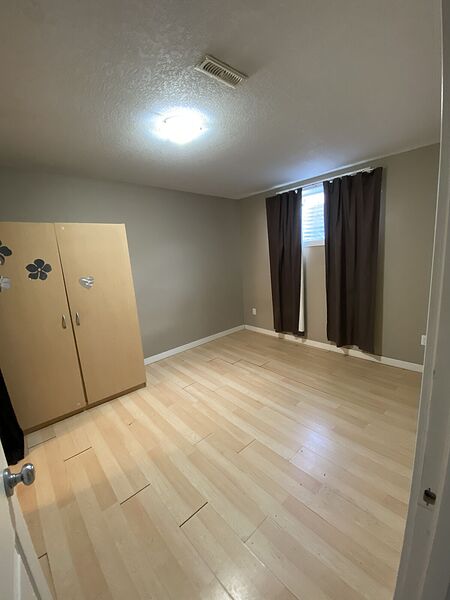 Calgary 1 bedroom Basement for rent. Property photo: 742033-2
