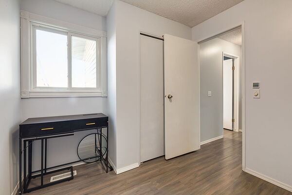 Calgary 1 bedroom Room For Rent for rent. Property photo: 742101-2