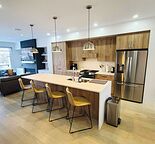 PARKHILL - STUNNING FURNISHED 3 BEDROOM