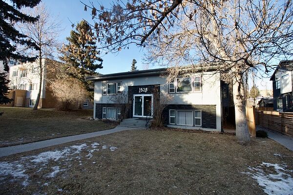 Calgary 1 bedroom Condo Unit for rent. Property photo: 742453-2