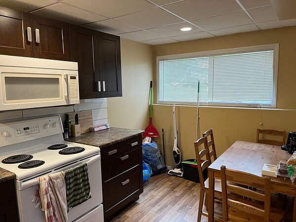 Edmonton 2 bedrooms Basement for rent. Property photo: 742586-2