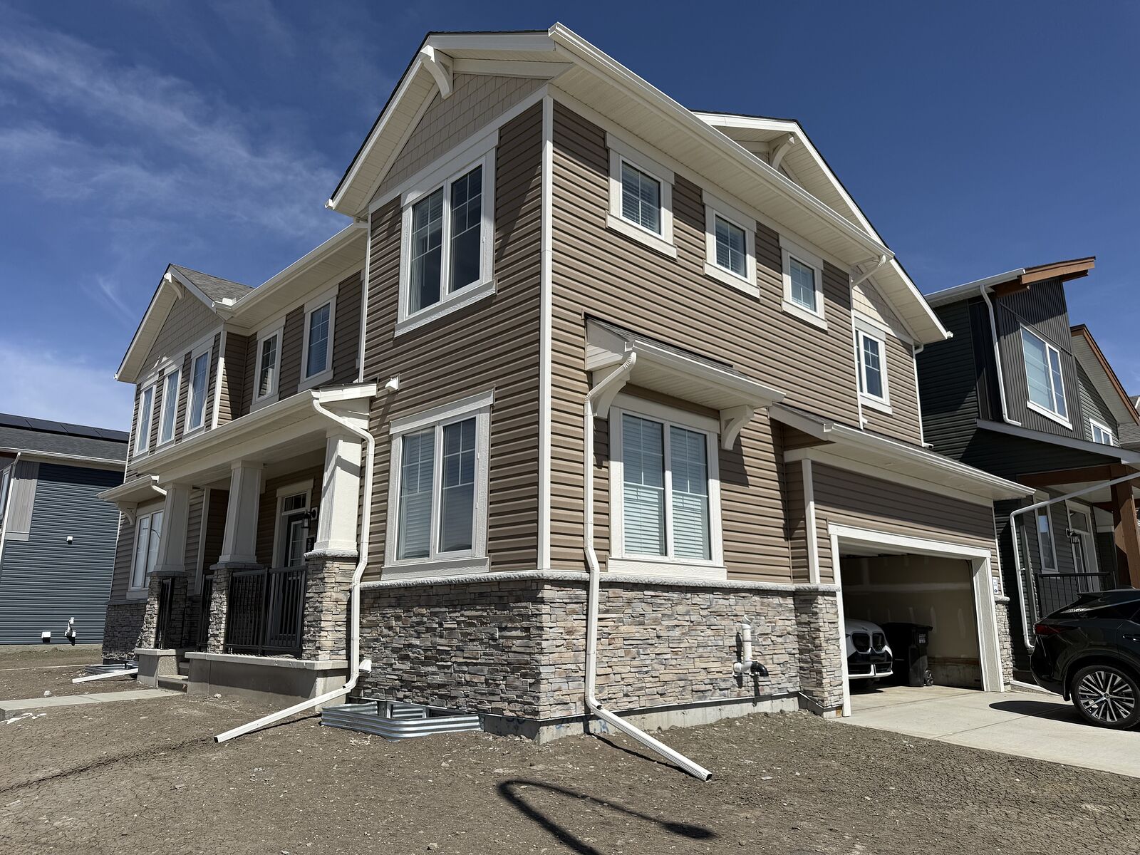 Calgary 2 bedrooms Basement for rent. Property photo: 742608-1