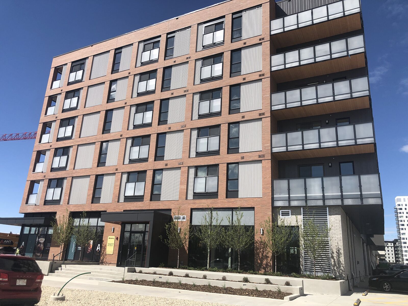 Calgary 1 bedroom Condo Unit for rent. Property photo: 742781-1