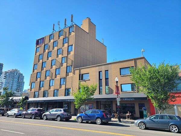 Calgary 1 bedrooms Apartment for rent. Property photo: 742872-2