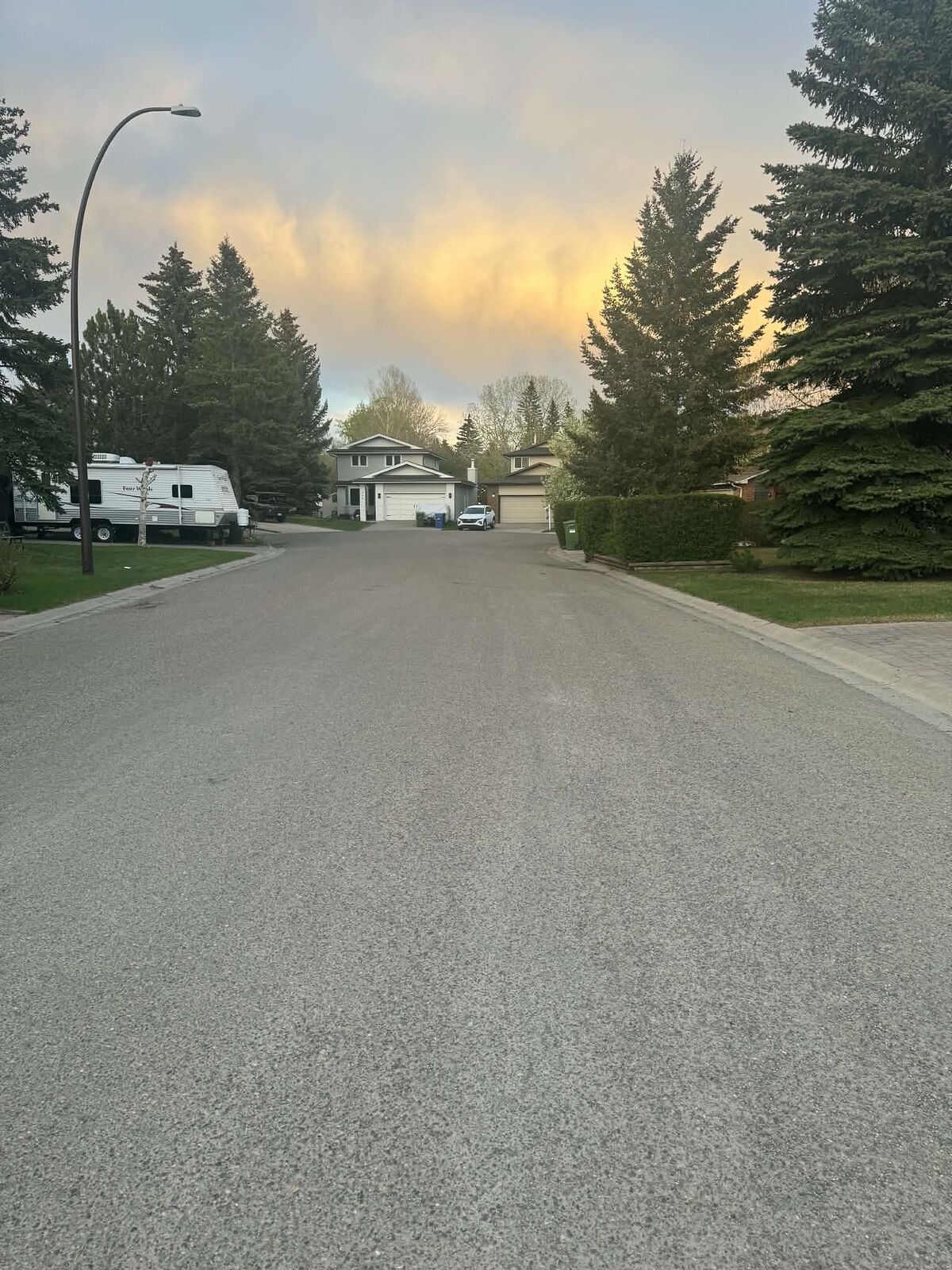 Calgary 3 bedrooms Main Floor for rent. Property photo: 742993-1