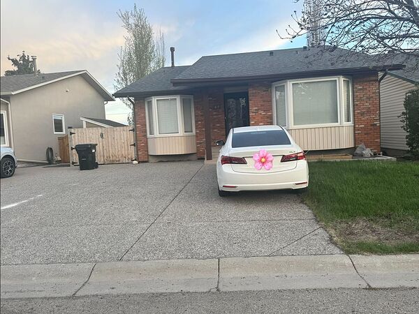 Calgary 3 bedrooms Main Floor for rent. Property photo: 742993-3