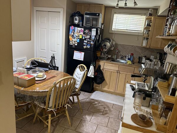 Calgary 2 bedrooms Basement for rent. Property photo: 743028-2
