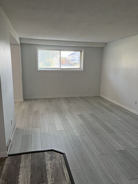 Calgary 2 bedrooms Basement for rent. Property photo: 74310-2
