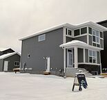Home Sharing for Mature Adult Ladies in a Brand-New Detached House
