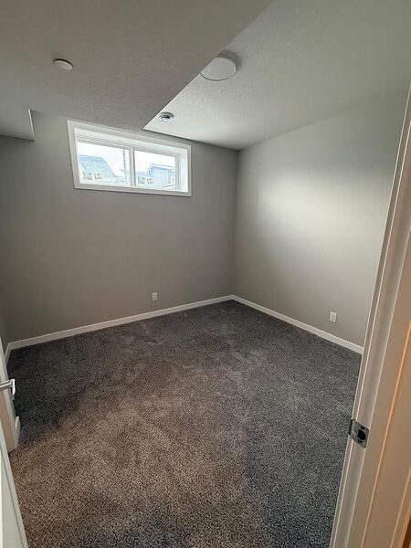 Calgary 2 bedrooms Basement for rent. Property photo: 743492-3