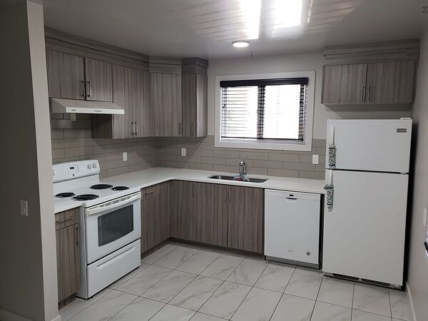 Edmonton 3 bedrooms Townhouse for rent. Property photo: 743495-2