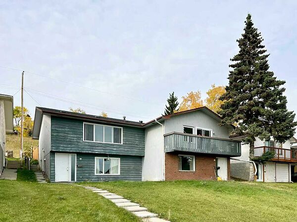 Calgary 2 bedrooms Duplex for rent. Property photo: 743584-3
