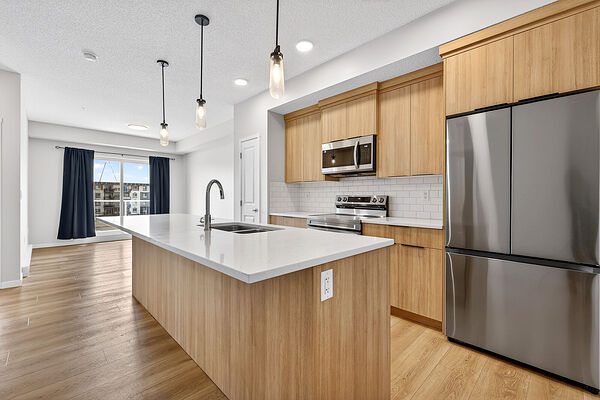 Calgary 1 bedroom Condo Unit for rent. Property photo: 743607-3