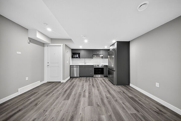 Calgary 1 bedroom Basement for rent. Property photo: 743743-3