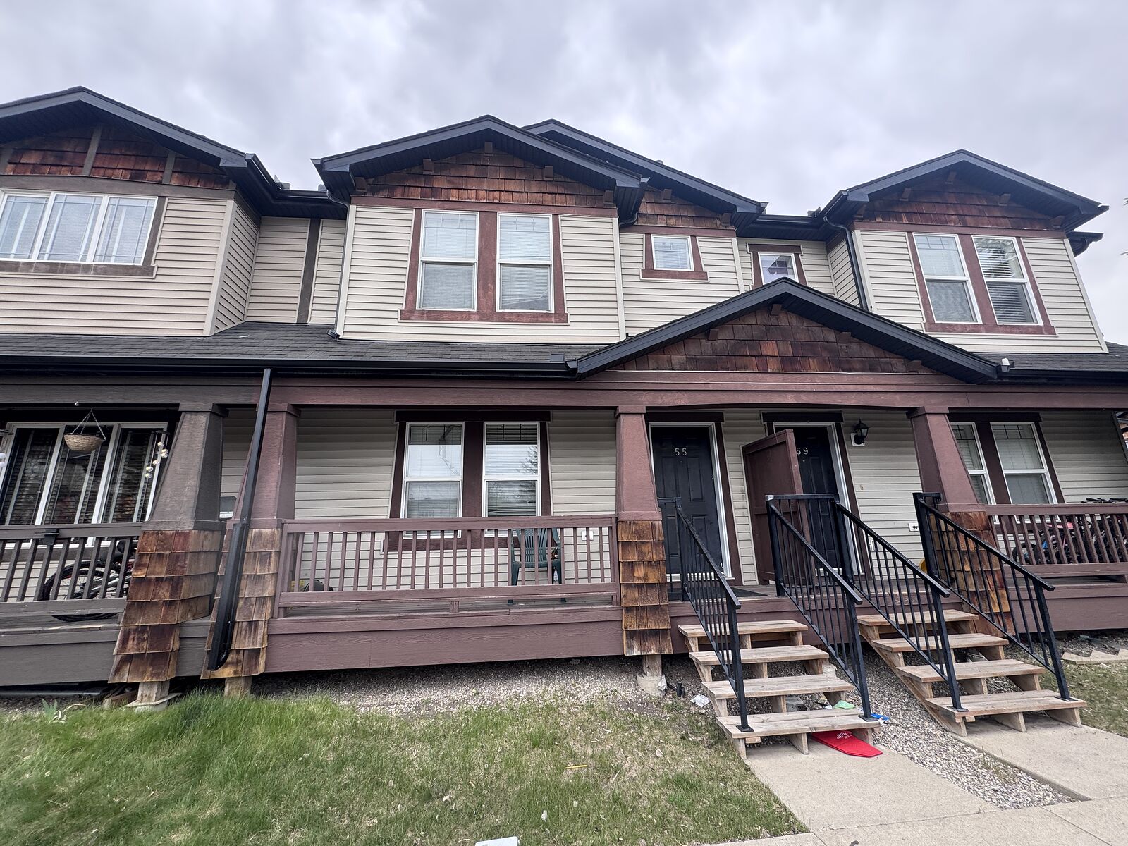 Calgary 3 bedrooms Townhouse for rent. Property photo: 743811-1