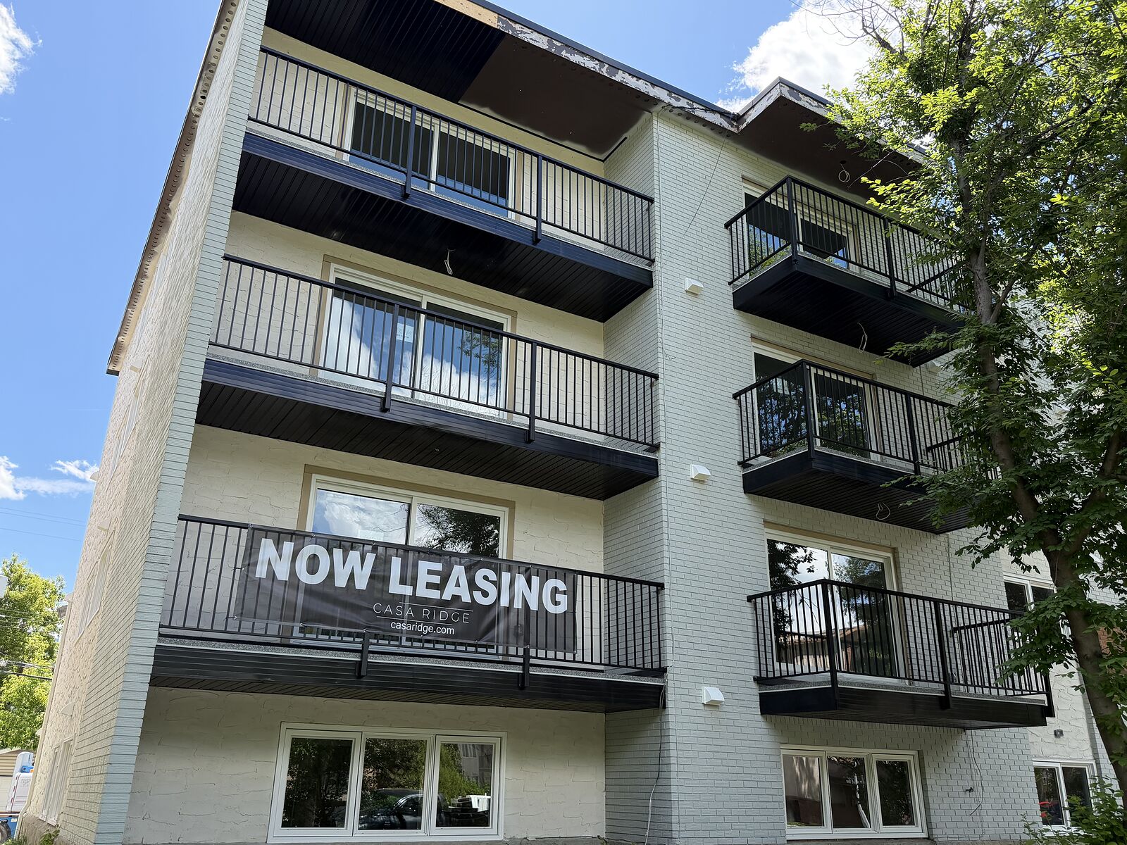 Calgary 1 bedrooms Apartment for rent. Property photo: 743813-1