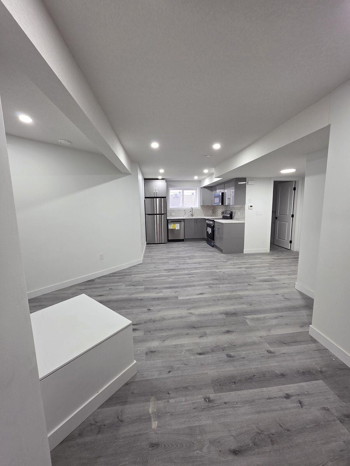 Calgary 1 bedroom Basement for rent. Property photo: 743899-1