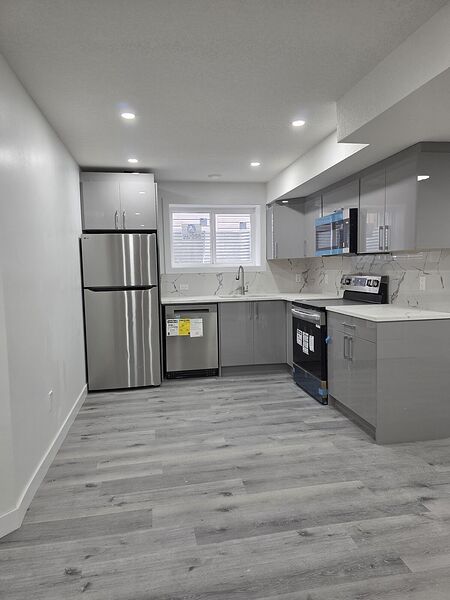Calgary 1 bedroom Basement for rent. Property photo: 743899-2