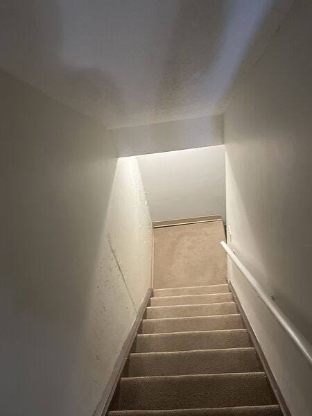 Calgary 1 bedroom Townhouse for rent. Property photo: 743923-3