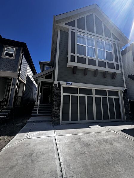 Calgary 3 bedrooms House for rent. Property photo: 743978-3