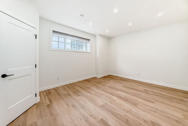 Calgary 1 bedroom Basement for rent. Property photo: 744071-3