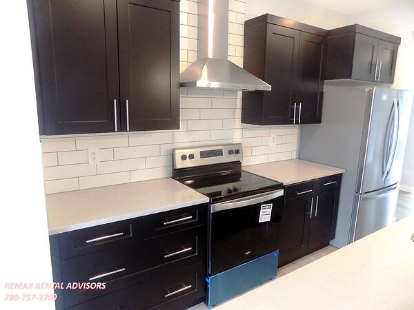 Edmonton 3 bedrooms House for rent. Property photo: 744094-3