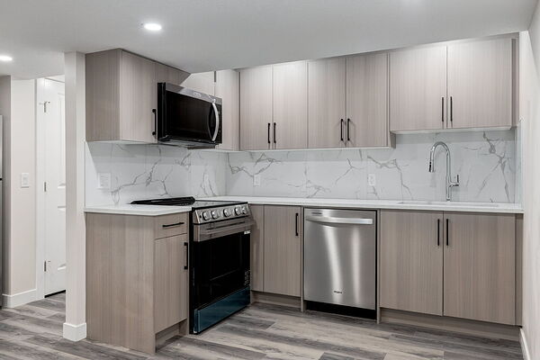 Calgary 2 bedrooms Basement for rent. Property photo: 744268-2