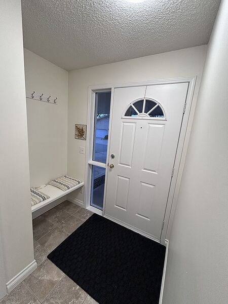 Calgary 2 + Den bedrooms Townhouse for rent. Property photo: 744447-2