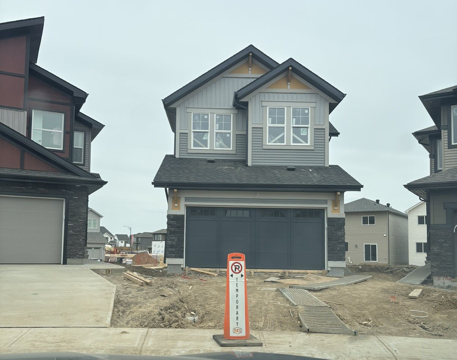 Edmonton 4 bedrooms House for rent. Property photo: 744493-1