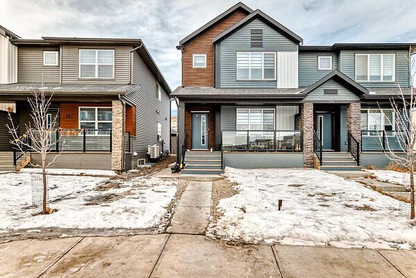Calgary 3 + Den bedrooms House for rent. Property photo: 744499-2