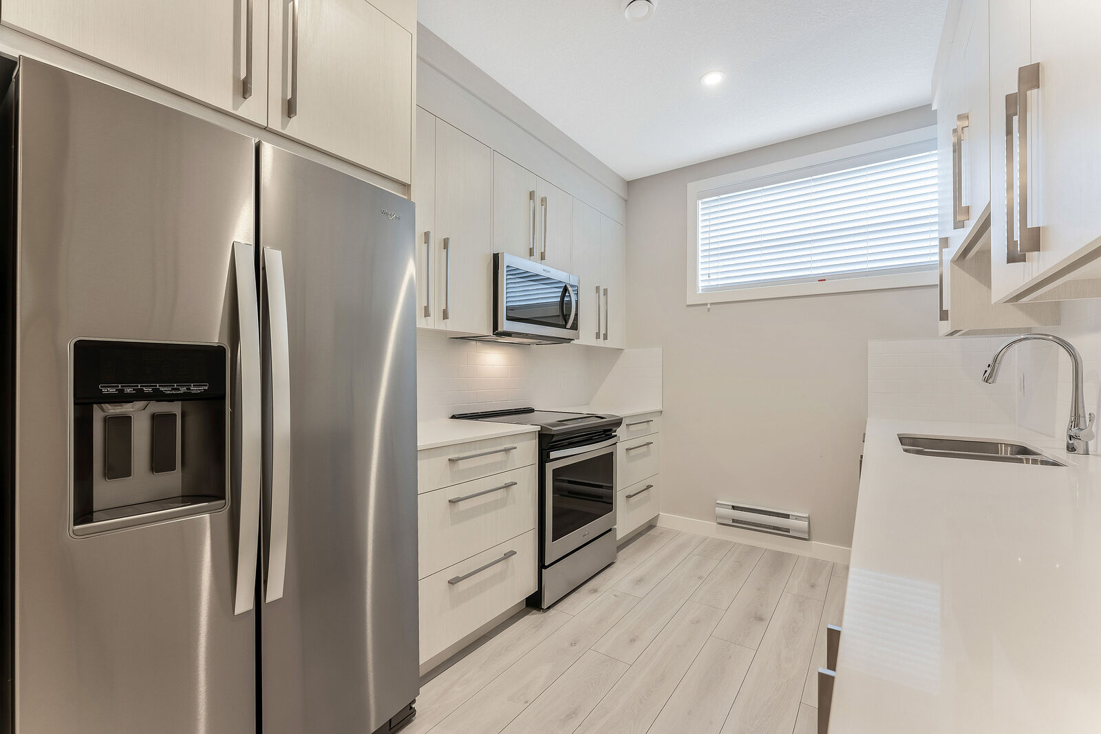 Calgary 1 bedroom Basement for rent. Property photo: 744607-1