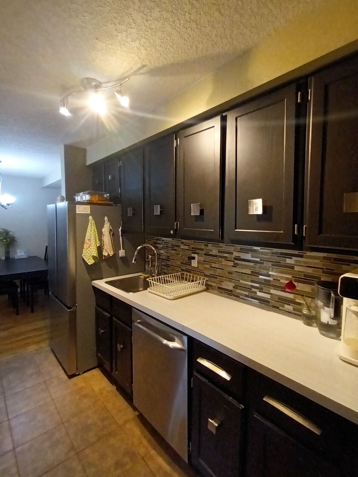 Calgary 2 bedrooms Condo Unit for rent. Property photo: 744615-1